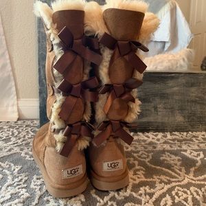 Bow Ugg Boots